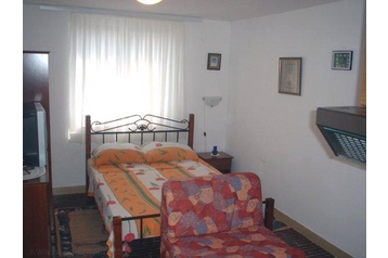 Horvātija Privát Rogoznica, Eksterjers